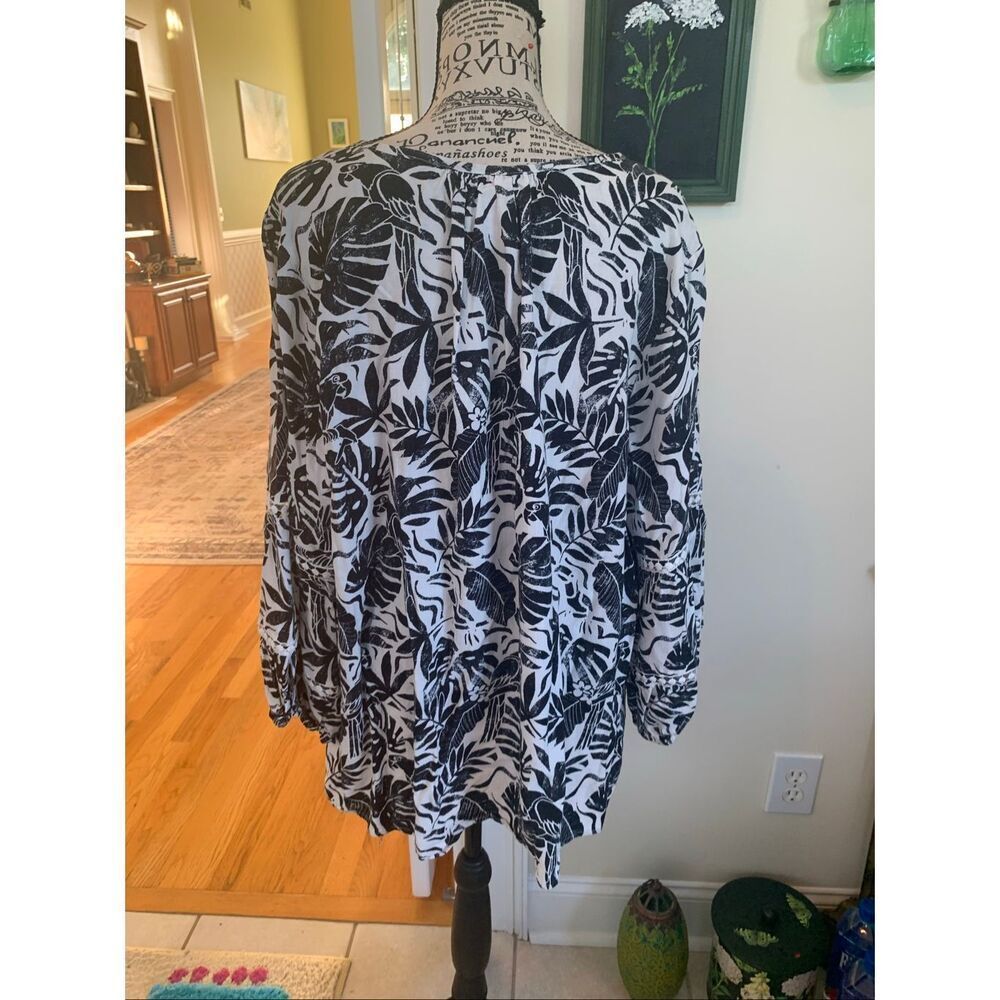 Ruby Rd Tunic - Picture 4 of 9